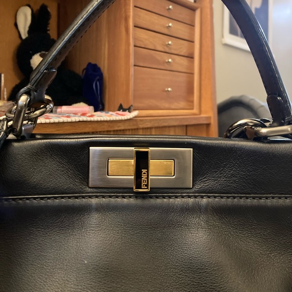 SOLD Fendi Peekaboo Medium Bag - Picture 6 of 15